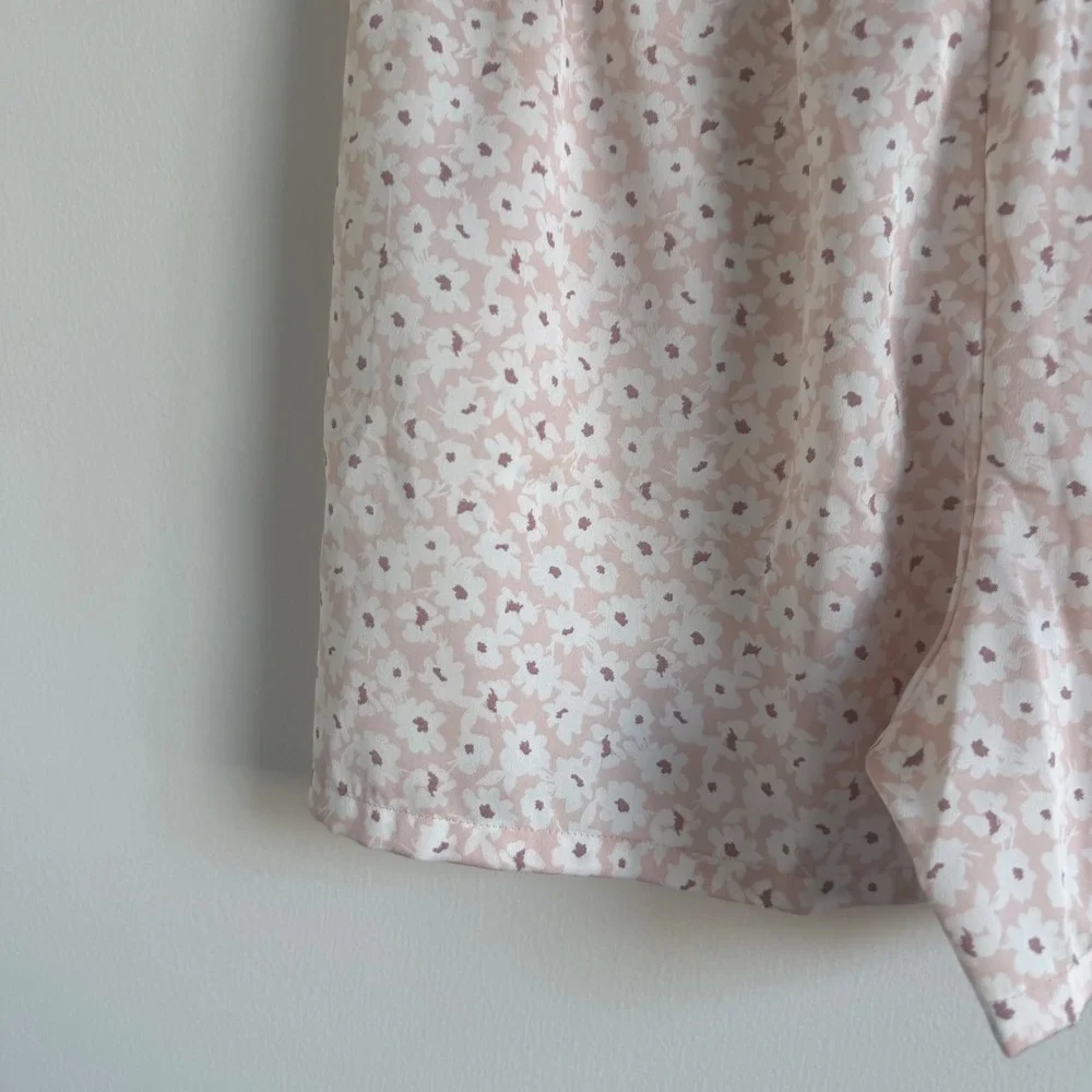 Barefoot Dreams Rose Mist Ditsy Floral Washed Satin Pajama Shorts‎ Size